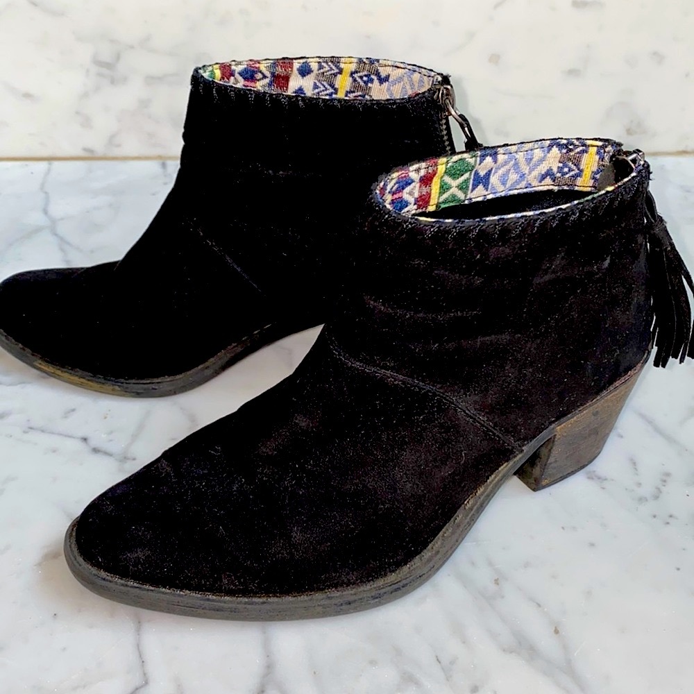 Cupid Suede Look Classic Style with Zip Booties